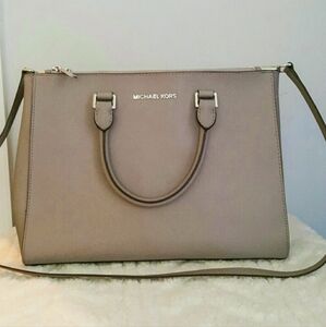 Michael Kors Large Sutton Satchel in Pearl Grey